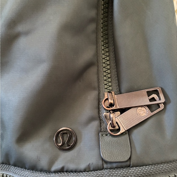 Lululemon Backpack - Picture 12 of 13